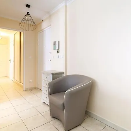 L'hippocampe Pres De La 3 Pieces, Terrasse *