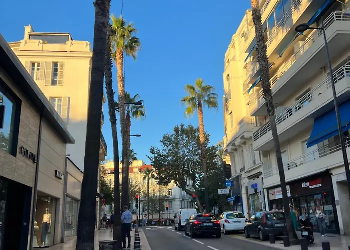 L'hippocampe Pres De La 3 Pieces, Terrasse Daire Antibes