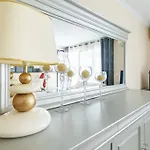 Διαμέρισμα L'hippocampe Pres De La 3 Pieces, Terrasse Αντίμπ