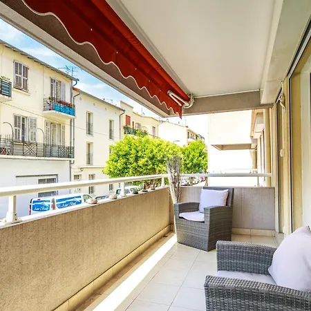 L'hippocampe Résidence Près De La 3 Pièces, Terrasse *