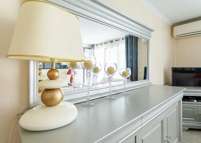 Daire L'hippocampe Pres De La 3 Pieces, Terrasse Antibes